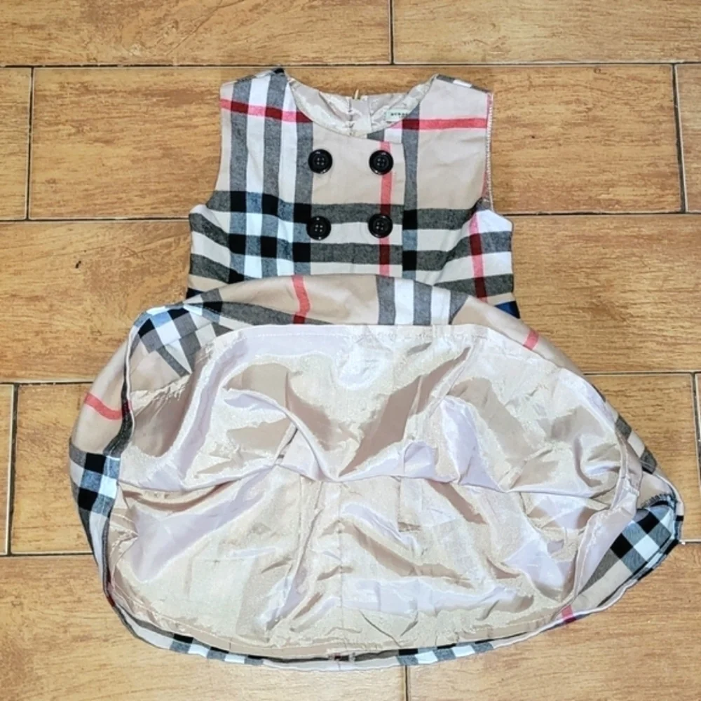 Burberry London Nova Check Pleated Dress Buttons Front Panel And Satin Belt XL